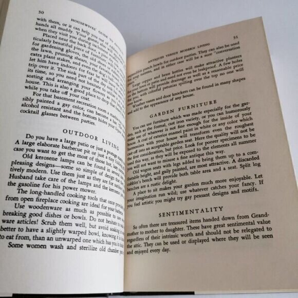 1959 Housewives Guide to Antiques Book by Leslie Gross, Illustrated Home Decor - Picture 6 of 7